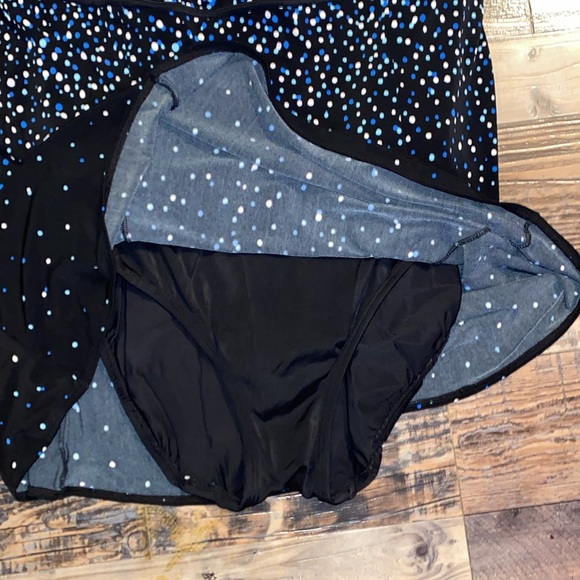 St John’s Bay One piece swim suit size 18 - Picture 2 of 4